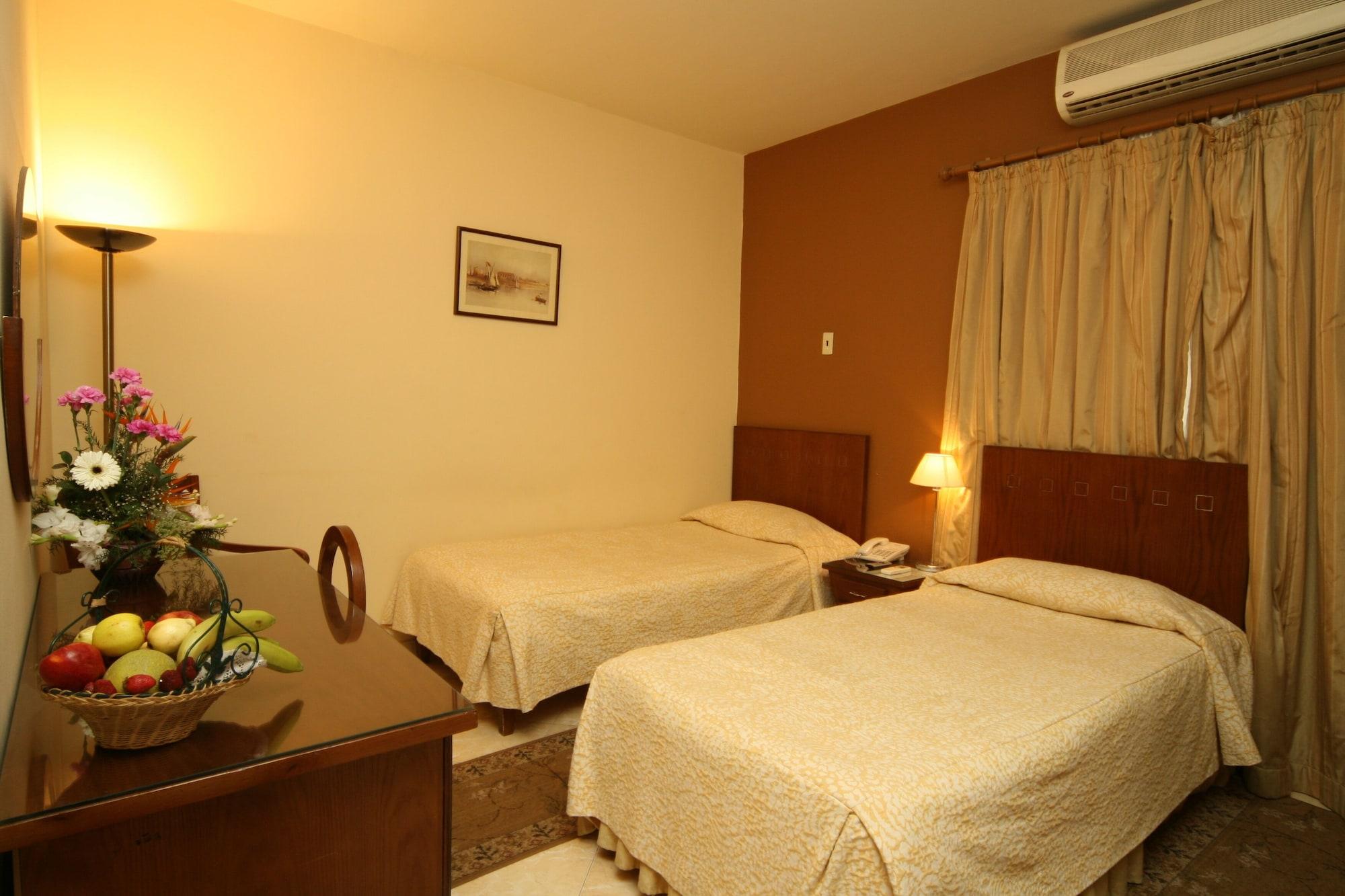 Golden Carven Hotel Каир Экстерьер фото