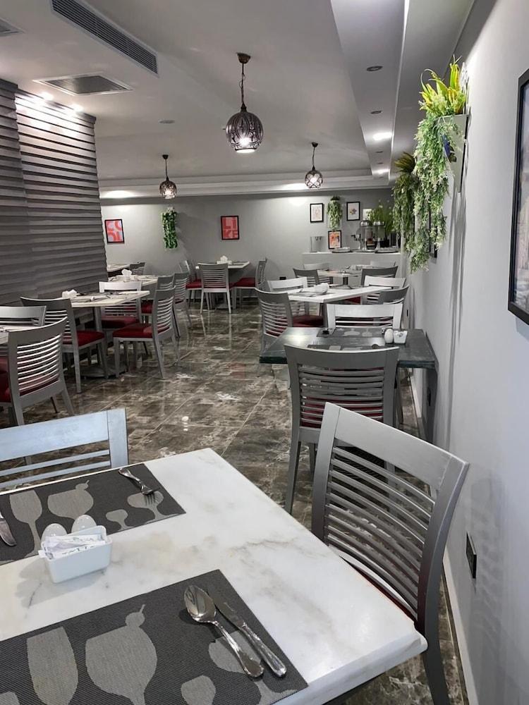 Golden Carven Hotel Каир Экстерьер фото